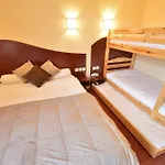 Les Commercants Hotel 2*