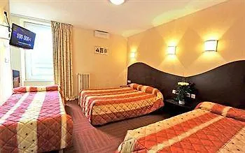 Les Commercants Hotel 2*