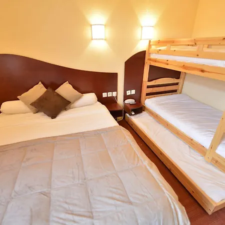 Les Commercants Hotel 2*