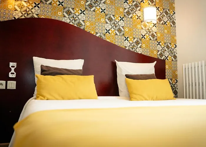 Les Commercants فندق كليرمونت-فيراند