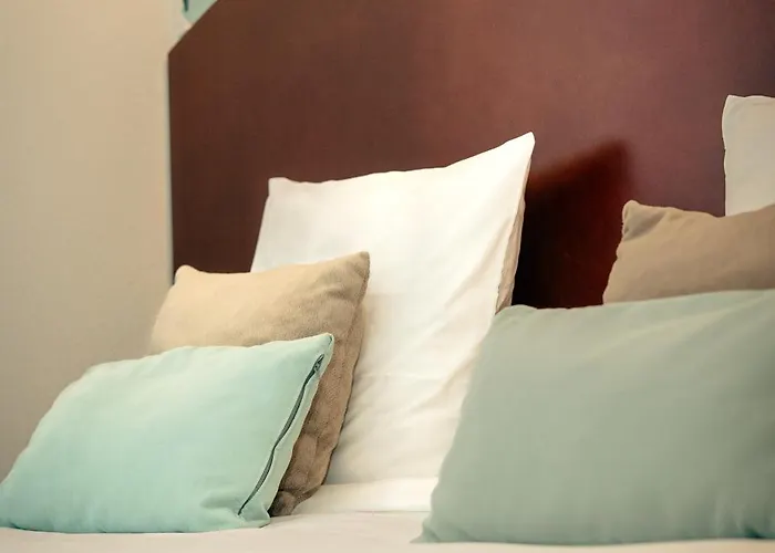 Les Commercants كليرمونت-فيراند