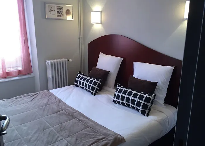 فندق Les Commercants كليرمونت-فيراند