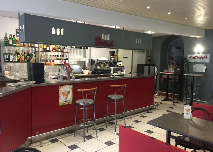 Les Commercants فندق كليرمونت-فيراند