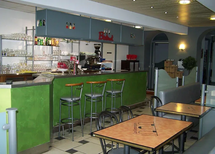 雷康梅尔坎酒店 克莱蒙费朗